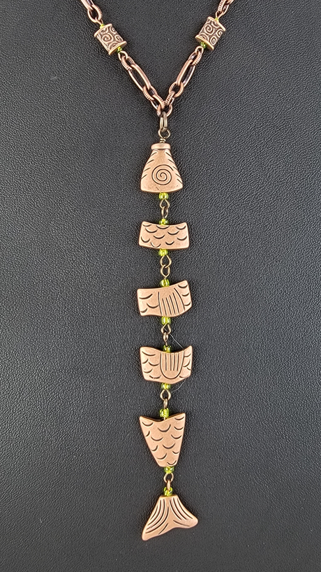 Fish-Eye Catching Chunky Necklace and Earring Set